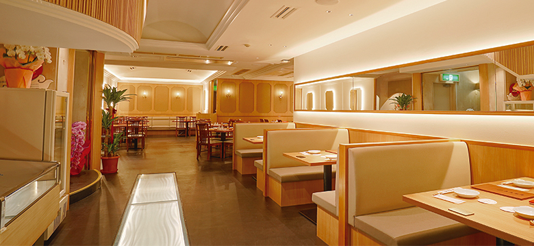 富泰楼のフロアの写真